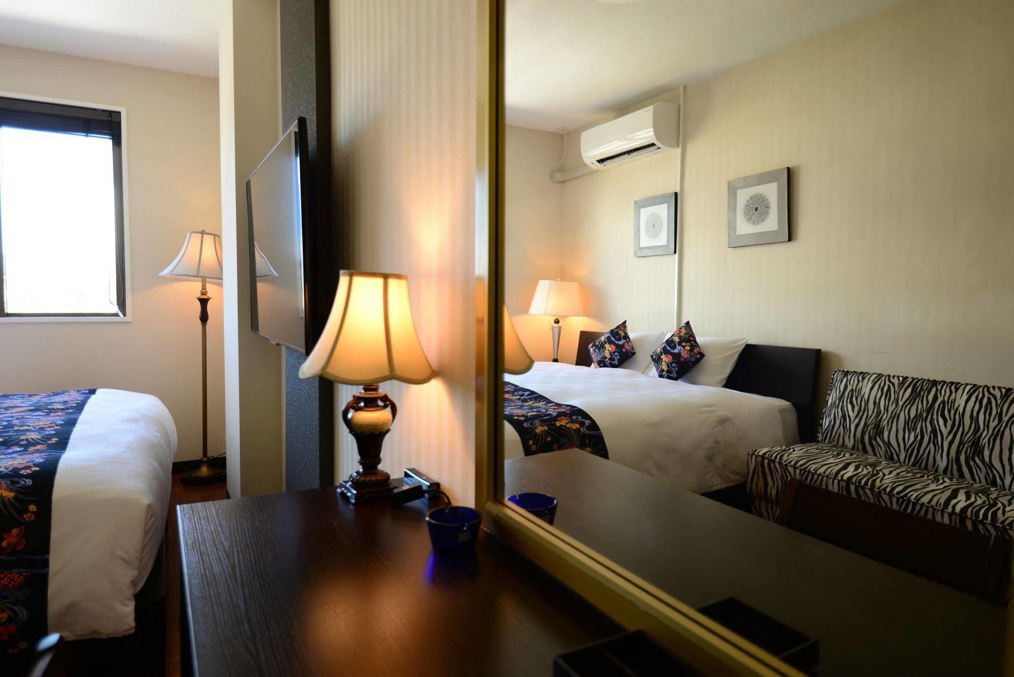 Centurion Hotel Resort Okinawa Nago City Eksteriør billede